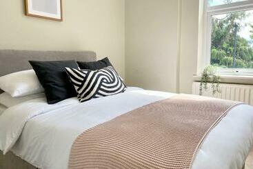 آپارتمان‌های توریست‌ها 151 Trevor Terrace Flat North Shields