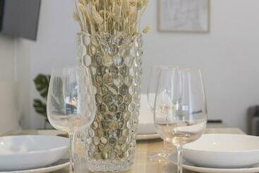 游客公寓 Azvalia   Larga 112 Abono Parking Gratis