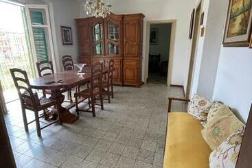 شقق خاصة سياحية Casa Vacanze Silvanna