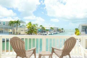 شقق خاصة سياحية Island Oasis ~ Your Paradise Awaits!