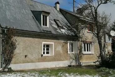 Жильё для туристов Maison Au Calme   Beaudéan