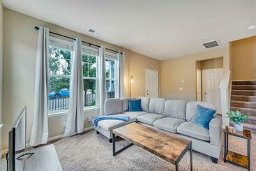 ツーリストアパートメント Midtown Luxe Stay—king Beds, Ensuite Baths, Great Location