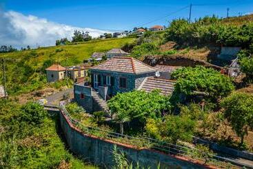 游客公寓 Rainbow Cottage By Madeira Sun Travel