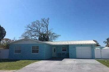 ツーリストアパートメント Sunshine