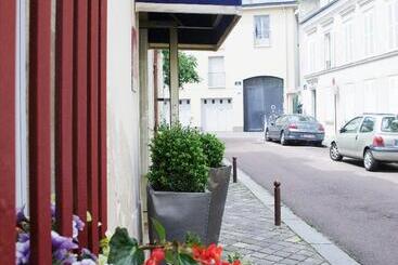 בית מלון כפרי D Angleterre