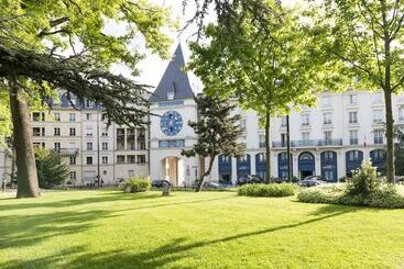 فندق Le Plessis Grand