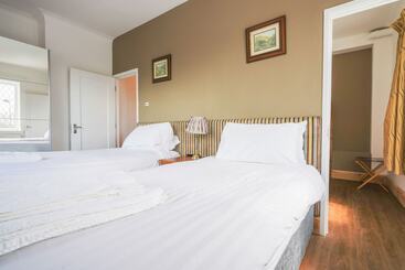 בית מלון כפרי Millstone Country Inn