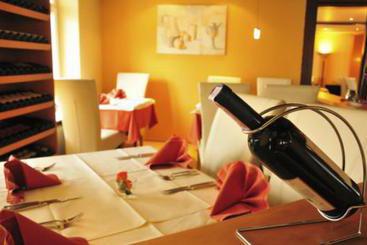 هتل Ristorante Kurtz
