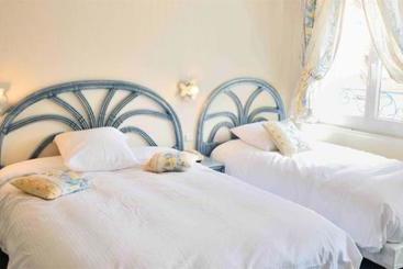 Отель Saint Louis