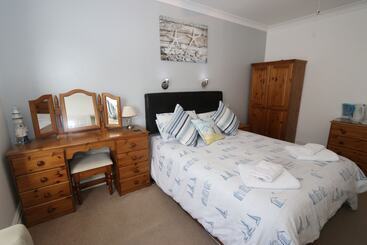 ホテル The Pebbles   Adults Only