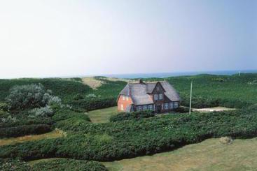 ホテル Vier Jahreszeiten