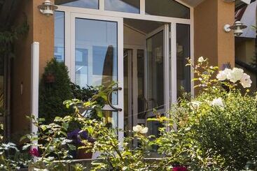 酒店 Zum Leineweber