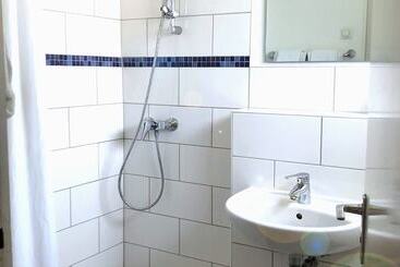 אתר נופש Ferienhauspark Asgard Im Dampland