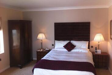 The Villa Country House