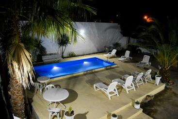 شقق خاصة سياحية Apart Las Vegas