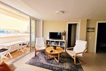 דירות לתיירים Appt Corriol Just 200m From The Arenal Beach