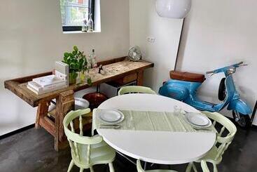 آپارتمانهای توریستها Atelier2