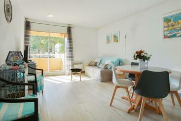 Жильё для туристов Appartement Sanary Sur Mer