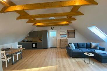 游客公寓 Ferienwohnung   Flüggenhofsee