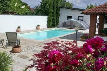 Ferienwohnungen Anna Balazs