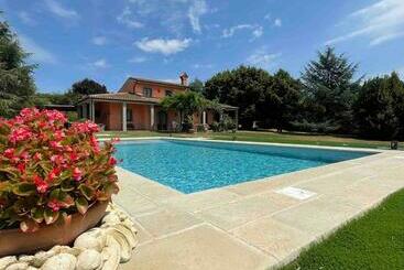 游客公寓 Roman Villa With Private Pool And Park