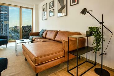 Жильё для туристов Skyline View Luxury Apartment Timisoara