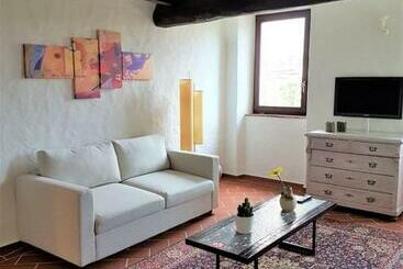 شقق خاصة سياحية A5caslano Apt Il Rustico