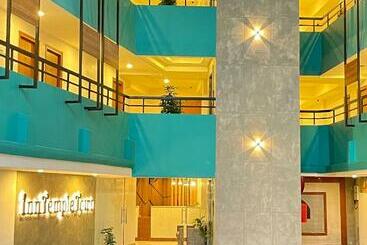 فندق صغير Inn Temple Town