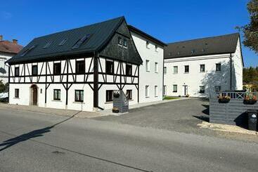 관광객 아파트 Apartmány Hanička