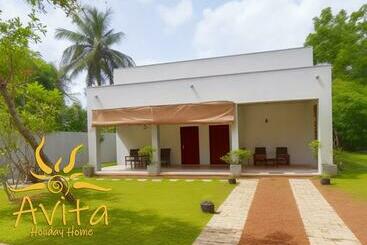 관광객 아파트 Avita Villa Hikkaduwa