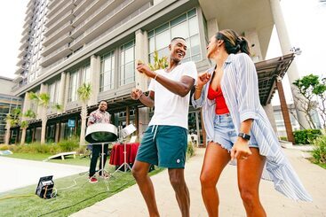 Embassy Suites By Hilton Virginia Beach Oceanfront Resort