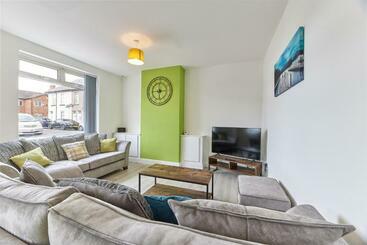 شقق خاصة سياحية Maddison House, Beautiful New Renovated 5bed House