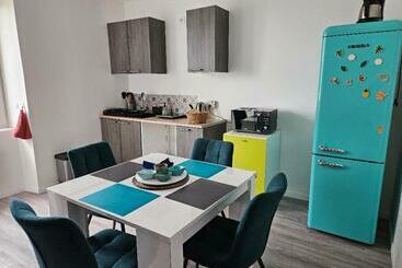 פנסיון Appartement 4 Personnes Vue Mer à Santec Au Pied De La Plage Du Dossen