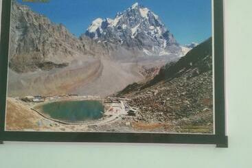 פנסיון Kuki Guest House Bharmour Mean Bazzar