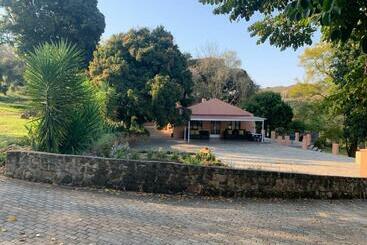 游客公寓 The Baxens Nest