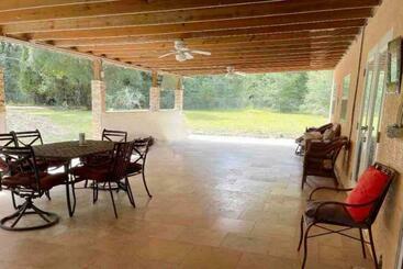 游客公寓 The Piano House