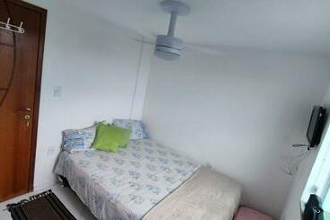 민박 Felicidade In Front Sea