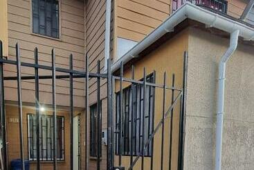 شقق خاصة سياحية Casa Enea Pudahuel