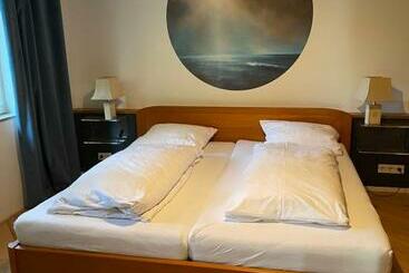 ツーリストアパートメント Ruhige Ferienwohnung , Ideal Für Berufspendler