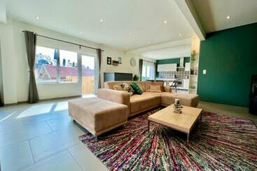 游客公寓 Happy Duplex