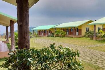 酒店 Misty Hill Resort