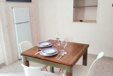 ツーリストアパートメント La Nicchia Di Anna