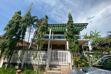 Пансион Ban Channuane