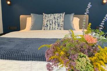 膳宿费 Salt Garden Apartments