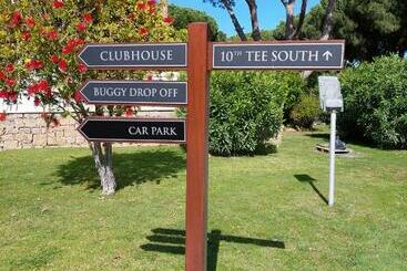 Жильё для туристов Quinta Do Lago Golf, Sea & Sun