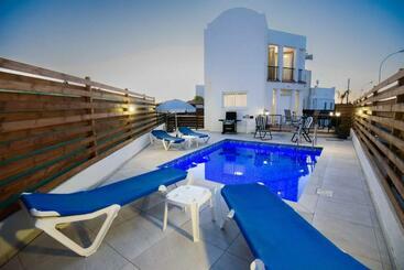 관광객 아파트 Villa M1a