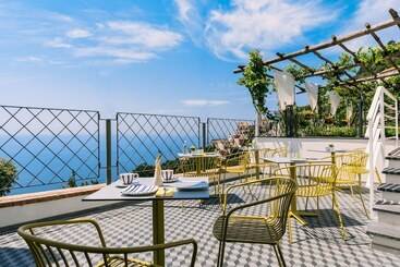 مبيت وإفطار La Vigna Di Bacco