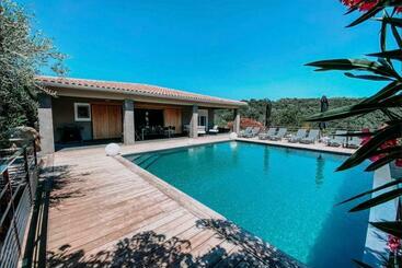 ツーリストアパートメント Casa Giabiconi Villa 12 Personnes Piscine & Spa