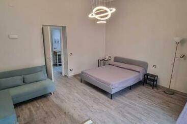 Apartamenty turystyczne Centonze Apt   Messina Centro