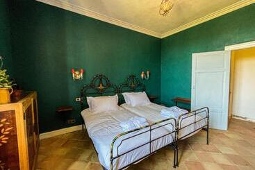 بنسيون La Belle Eco